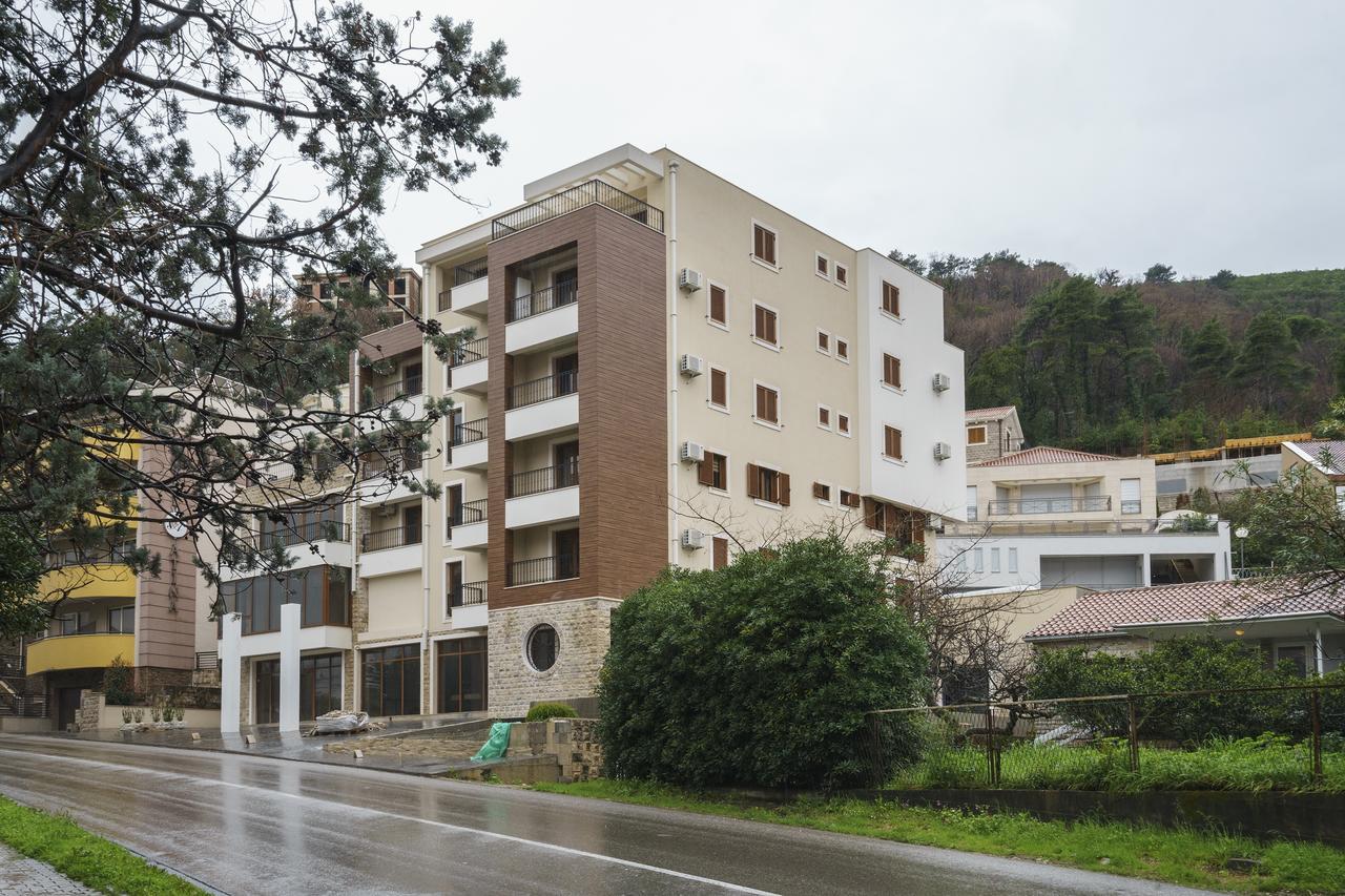 Apartments Lora Jadranskij Put บุดวา ภายนอก รูปภาพ