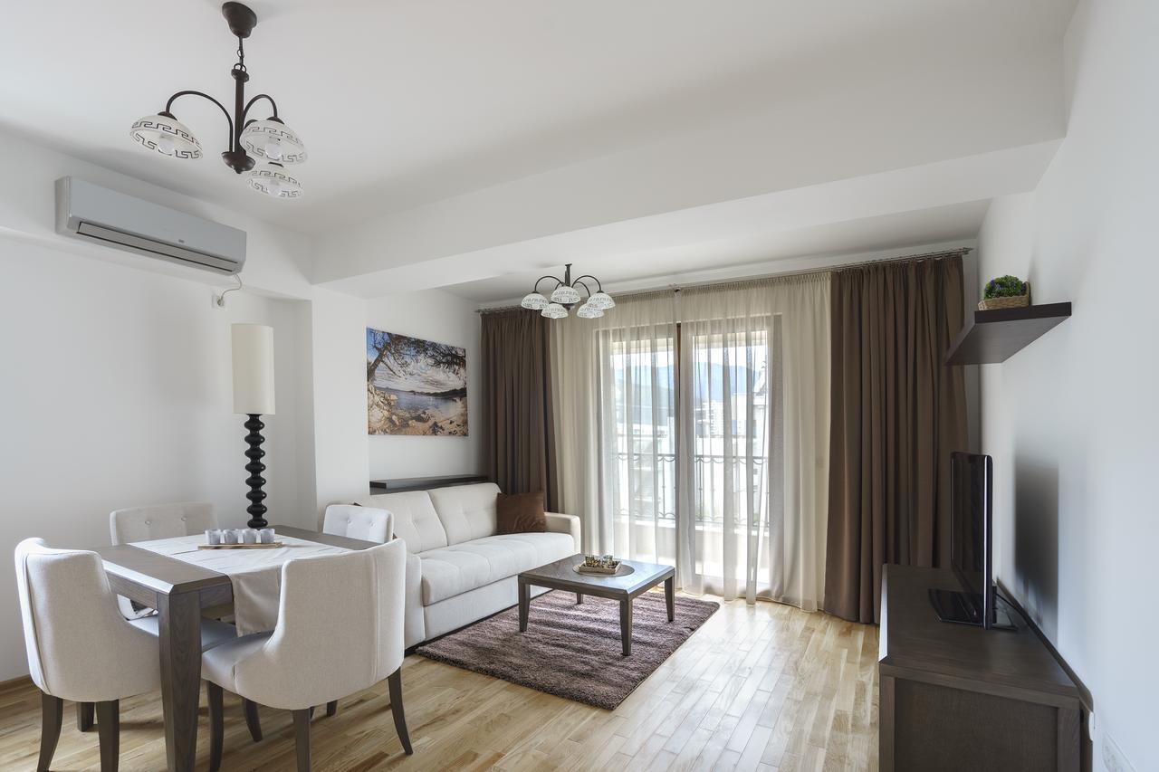 Apartments Lora Jadranskij Put บุดวา ภายนอก รูปภาพ